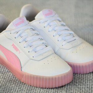 PRE-OWNED Size: 6.5 Women's or 5 Big Kid PUMA Carina 2.0 Jelly Bean White/Pink
